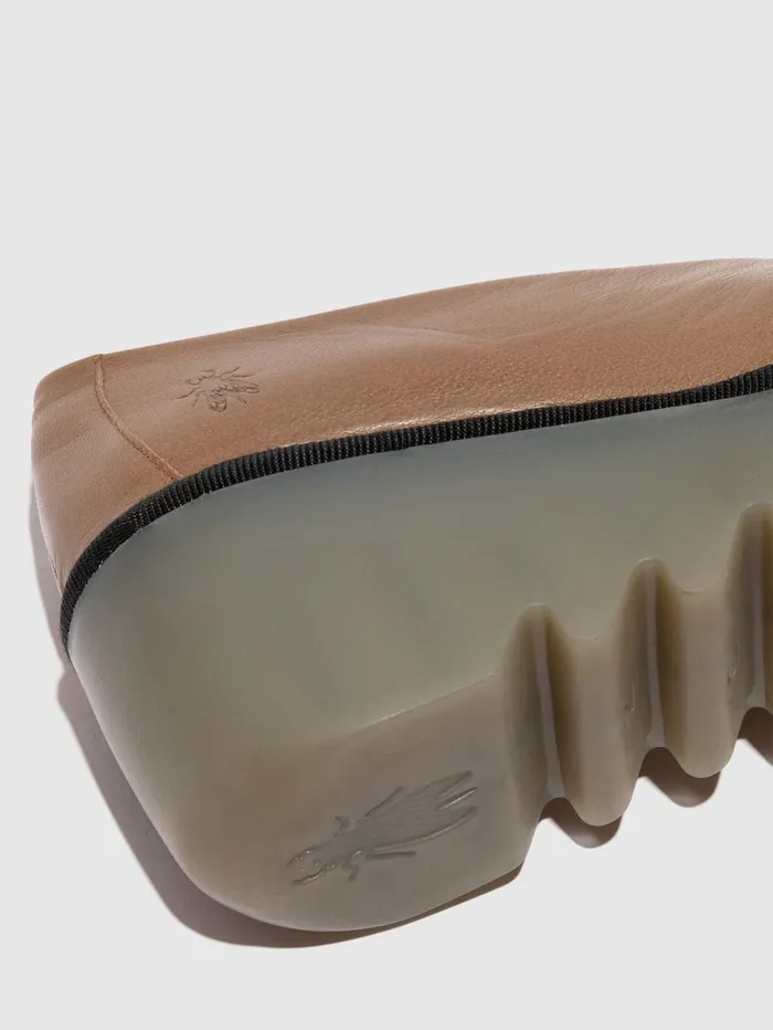 Slipon Shoes BESO246FLY GROUND Women Fly London Shoes