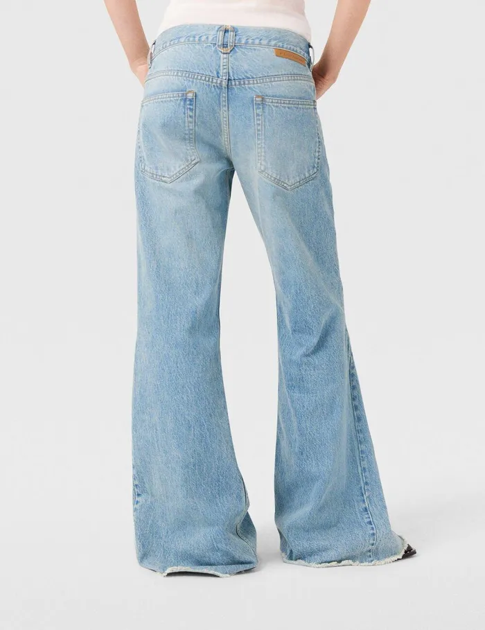 Stella McCartney Pants And Shorts Women ClaspEmbellished LowRise Flared Jeans Vintage Wash Blue Denim Stella McCartney Pants And Shorts Women ClaspEmbellished LowRise Flared Jeans Vintage Wash Blue Denim