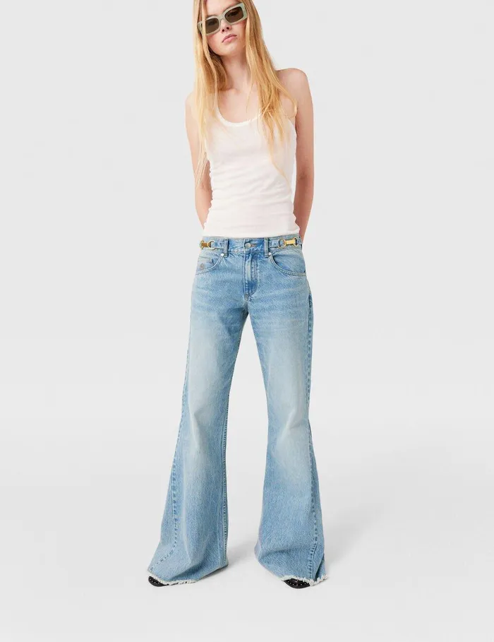 Stella McCartney Pants And Shorts Women ClaspEmbellished LowRise Flared Jeans Vintage Wash Blue Denim Stella McCartney Pants And Shorts Women ClaspEmbellished LowRise Flared Jeans Vintage Wash Blue Denim