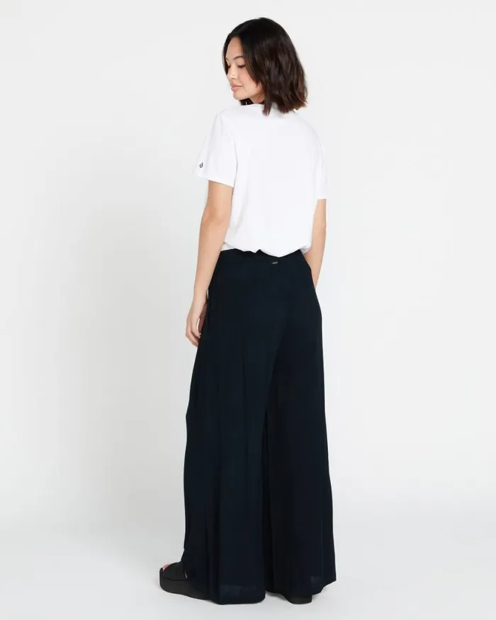 Stoneshine Junki Pants 8211 Black Womens Volcom Swim