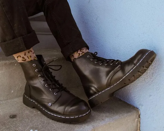 TUK Shoes Boots Women Black Waxy 7Eye Capped Toe Boot TUK Shoes Boots Women Black Waxy 7Eye Capped Toe Boot