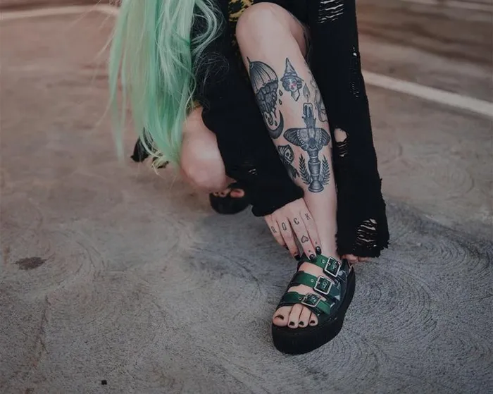 TUK Shoes Sandals Women Emerald Metallic 3Buckle Mondo Sandal TUK Shoes Sandals Women Emerald Metallic 3Buckle Mondo Sandal
