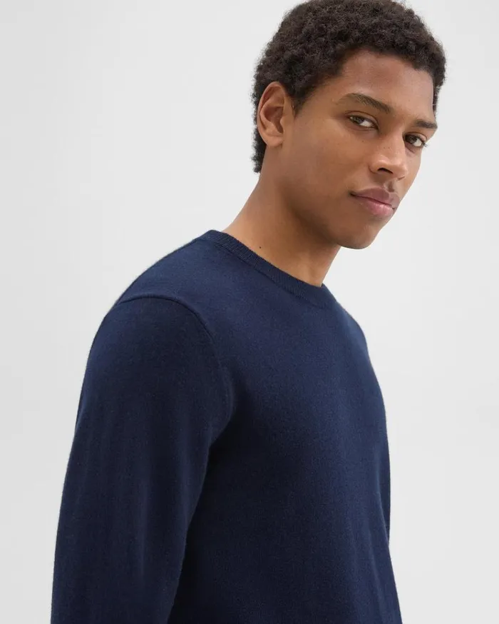 Theory Hilles Crewneck Sweater In Cashmere Baltic Men Sweaters Cardigans