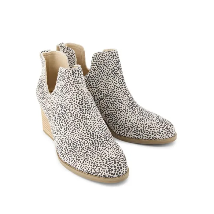 Toms Boots and Booties Gwen Ankle Boot Mini Cheetah Suede 8211 Women Toms Boots and Booties Gwen Ankle Boot Mini Cheetah Suede 8211 Women