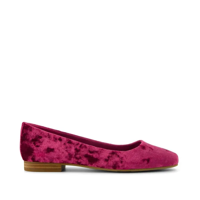 Toms Flats and Loafers Briella Flat Berry Burgundy Crushed Velvet 8211 Women