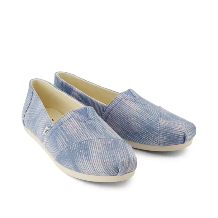 Toms TOMS Classics Alpargata Cloudbound Denim Pastel Blue 8211 Women Toms TOMS Classics Alpargata Cloudbound Denim Pastel Blue 8211 Women
