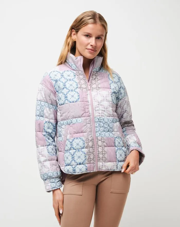 TravisMathew BOLD AND BLOOM JACKET Mauve Shadows Multi Women Jackets TravisMathew BOLD AND BLOOM JACKET Mauve Shadows Multi Women Jackets