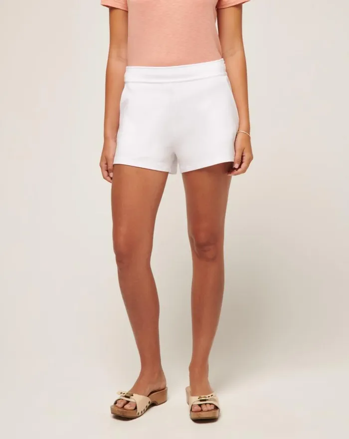 TravisMathew CLOUD TERRY SHORT White Women Shorts TravisMathew CLOUD TERRY SHORT White Women Shorts