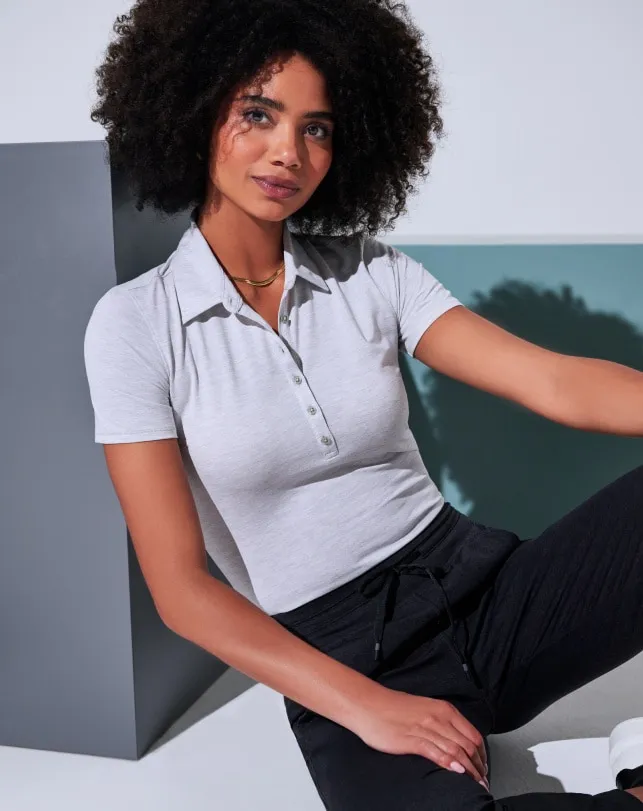 TravisMathew FEATHERWEIGHT ACTIVE POLO Heather Light Grey Women Polos