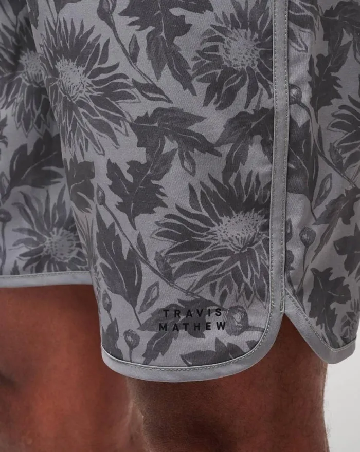 TravisMathew GREEN BOTTLES BOARDSHORT Heather Grey Men Shorts TravisMathew GREEN BOTTLES BOARDSHORT Heather Grey Men Shorts