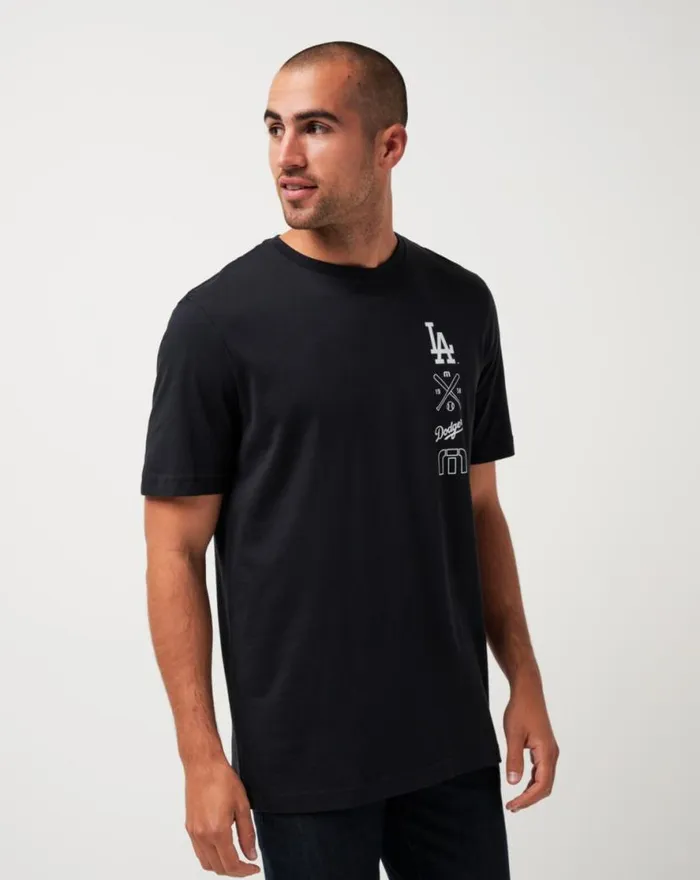 TravisMathew LOS ANGELES DODGERS SUNSET SLAM TEE Black Men Tees TravisMathew LOS ANGELES DODGERS SUNSET SLAM TEE Black Men Tees