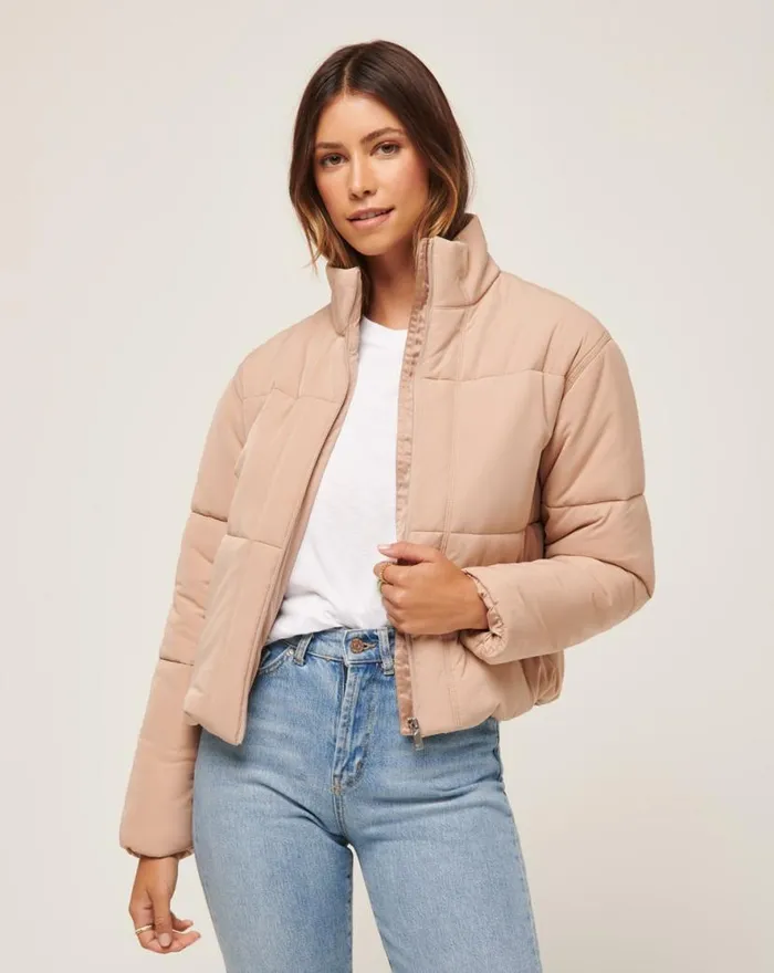 TravisMathew MONT BLANC PUFFER Natural Women Jackets