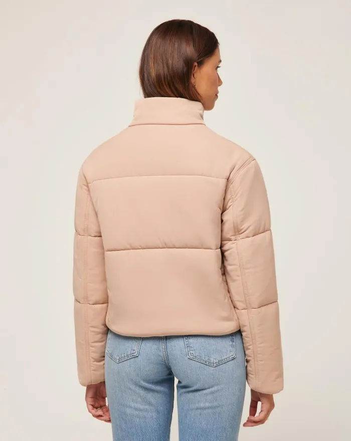 TravisMathew MONT BLANC PUFFER Natural Women Jackets