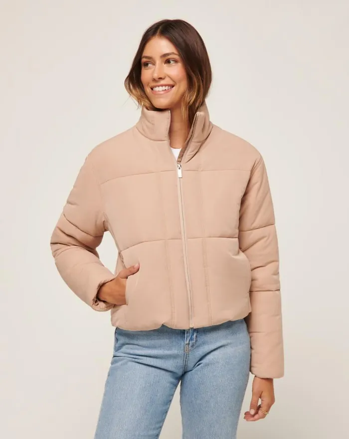 TravisMathew MONT BLANC PUFFER Natural Women Jackets