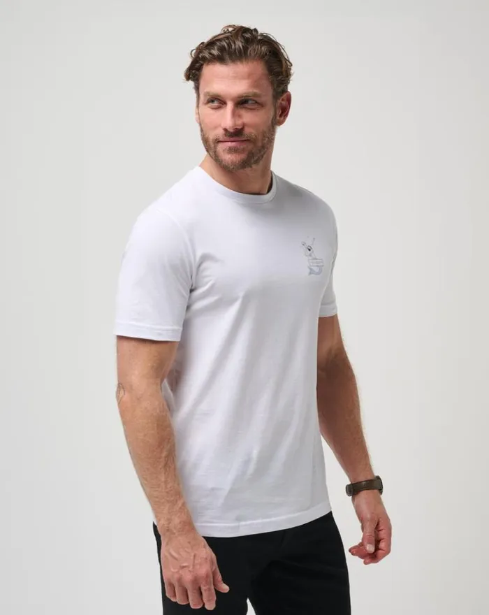 TravisMathew SUMMER TO REMEMBER TEE White Men Tees TravisMathew SUMMER TO REMEMBER TEE White Men Tees