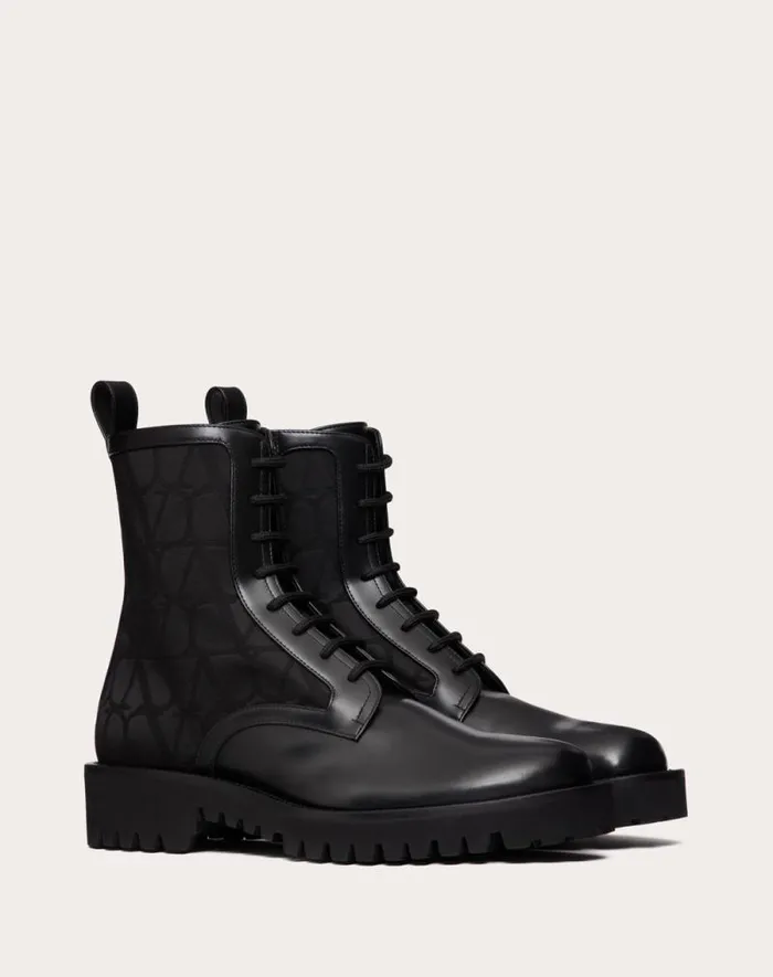 Valentino Boots Man Toile Iconographe Combat Boot In Toile Iconographe Technical Fabric And Calfskin For Man In Black Black Valentino Boots Man Toile Iconographe Combat Boot In Toile Iconographe Technical Fabric And Calfskin For Man In Black Black