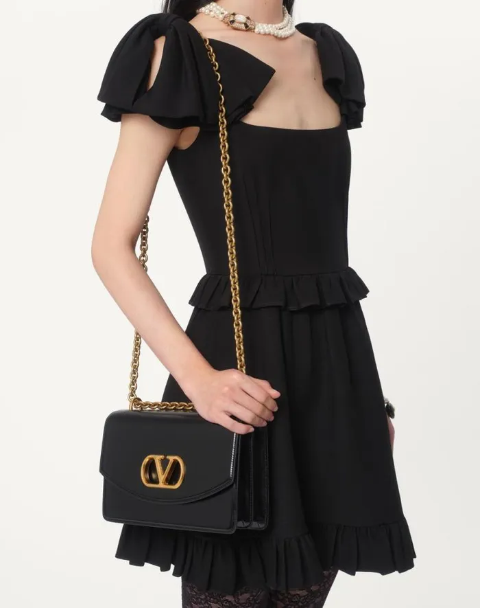 Valentino Dresses Woman Crepe Couture Short Dress For Woman In Black Black Valentino Dresses Woman Crepe Couture Short Dress For Woman In Black Black