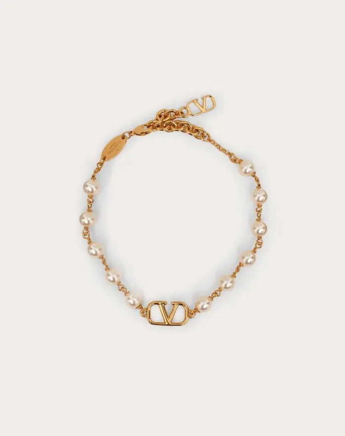 Valentino Jewelry Woman Vlogo Signature Bracelet With Pearls For Woman In Gold Gold Valentino Jewelry Woman Vlogo Signature Bracelet With Pearls For Woman In Gold Gold