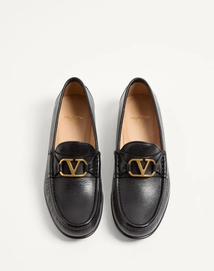 Valentino Loafers And Oxfords Woman Vlogo Signature Buffalo Loafer 20mm For Woman In Black Black Valentino Loafers And Oxfords Woman Vlogo Signature Buffalo Loafer 20mm For Woman In Black Black