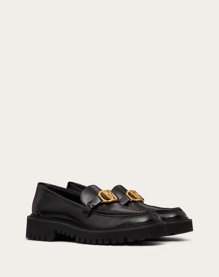 Valentino Loafers And Oxfords Woman Vlogo Signature Calfskin Loafer For Woman In Black Black Valentino Loafers And Oxfords Woman Vlogo Signature Calfskin Loafer For Woman In Black Black