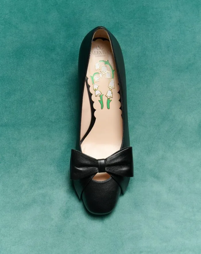 Valentino Pumps Woman Bowow Pumps In Kidskin 45mm For Woman In Ivory Ivory