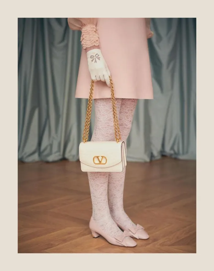Valentino Pumps Woman Bowow Pumps In Kidskin 45mm For Woman In Ivory Ivory