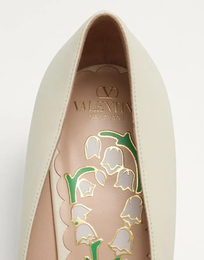 Valentino Pumps Woman Bowow Pumps In Kidskin 45mm For Woman In Ivory Ivory