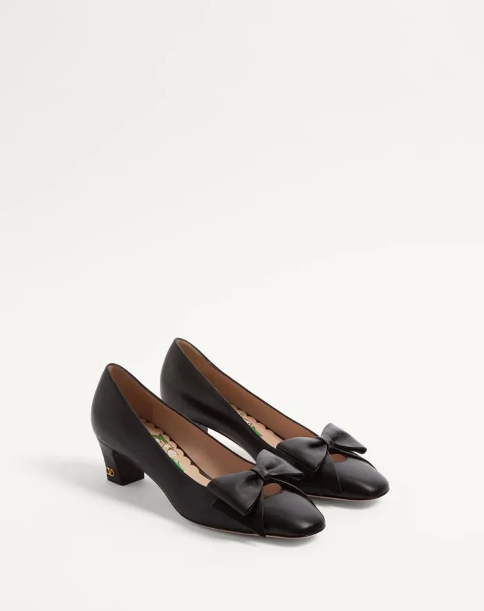 Valentino Pumps Woman Bowow Pumps In Kidskin 45mm For Woman In Ivory Ivory