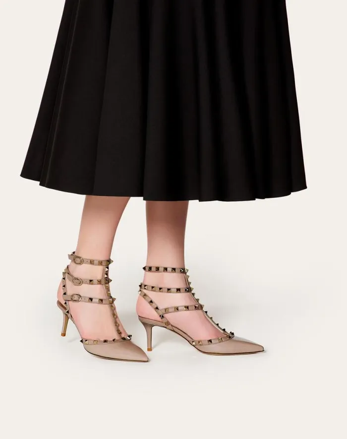 Valentino Pumps Woman Rockstud Caged Pump 65mm For Woman In Poudre Poudre Valentino Pumps Woman Rockstud Caged Pump 65mm For Woman In Poudre Poudre