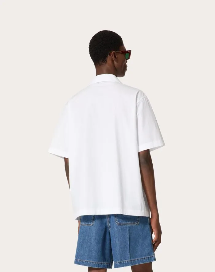 Valentino Shirts Man Bowling Shirt In Cotton Poplin With Pomegranate Embroidery For Man In White White Valentino Shirts Man Bowling Shirt In Cotton Poplin With Pomegranate Embroidery For Man In White White