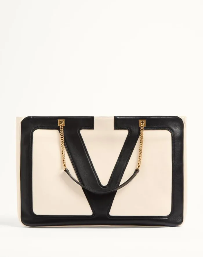 Valentino Shoulder Bags WomanMan Valentino Garavani Viva Superstar Nappa Leather Shopper For Woman In Ivoryblack Ivoryblack