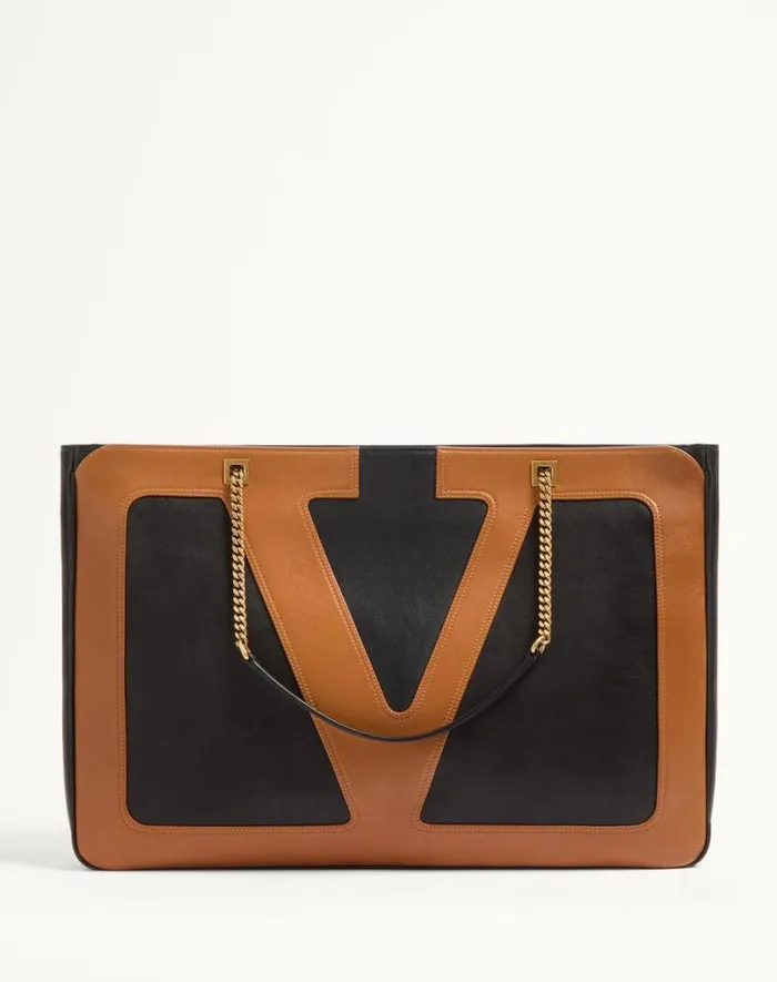 Valentino Shoulder Bags WomanMan Valentino Garavani Viva Superstar Nappa Leather Shopper For Woman In Ivoryblack Ivoryblack
