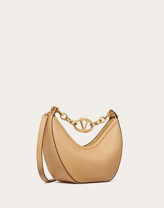 Valentino Shoulder Bags Woman Small Vlogo Moon Hobo Bag In Grainy Calfskin With Chain For Woman In Ivory Ivory Valentino Shoulder Bags Woman Small Vlogo Moon Hobo Bag In Grainy Calfskin With Chain For Woman In Ivory Ivory