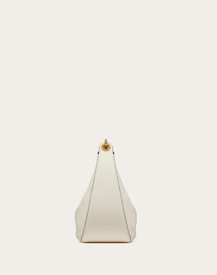 Valentino Shoulder Bags Woman Small Vlogo Moon Hobo Bag In Grainy Calfskin With Chain For Woman In Ivory Ivory Valentino Shoulder Bags Woman Small Vlogo Moon Hobo Bag In Grainy Calfskin With Chain For Woman In Ivory Ivory