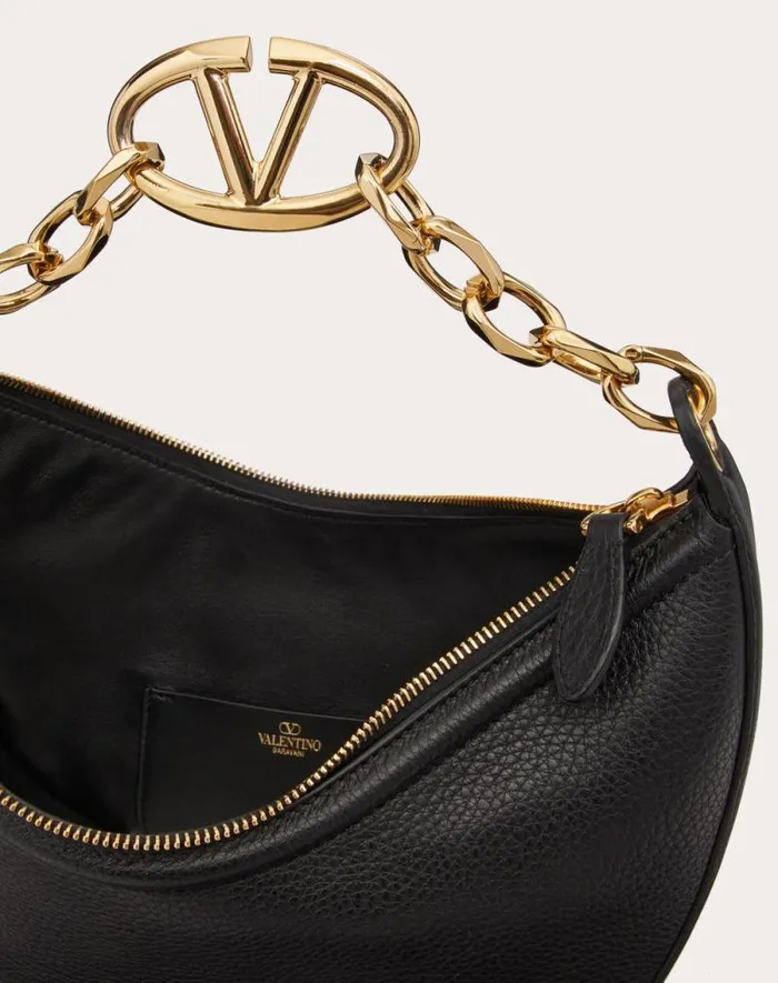 Valentino Shoulder Bags Woman Small Vlogo Moon Hobo Bag In Grainy Calfskin With Chain For Woman In Ivory Ivory Valentino Shoulder Bags Woman Small Vlogo Moon Hobo Bag In Grainy Calfskin With Chain For Woman In Ivory Ivory