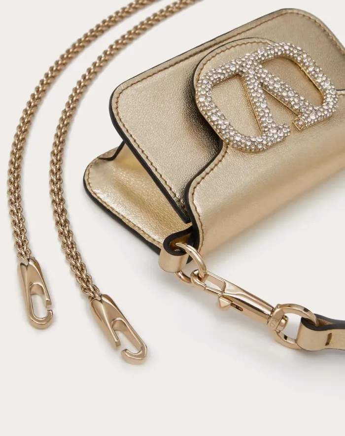 Valentino Shoulder Bags Woman Valentino Garavani Loc Micro Bag With Chain And Jewel Logo For Woman In Platinumcrystal Platinumcrystal Valentino Shoulder Bags Woman Valentino Garavani Loc Micro Bag With Chain And Jewel Logo For Woman In Platinumcrystal Platinumcrystal
