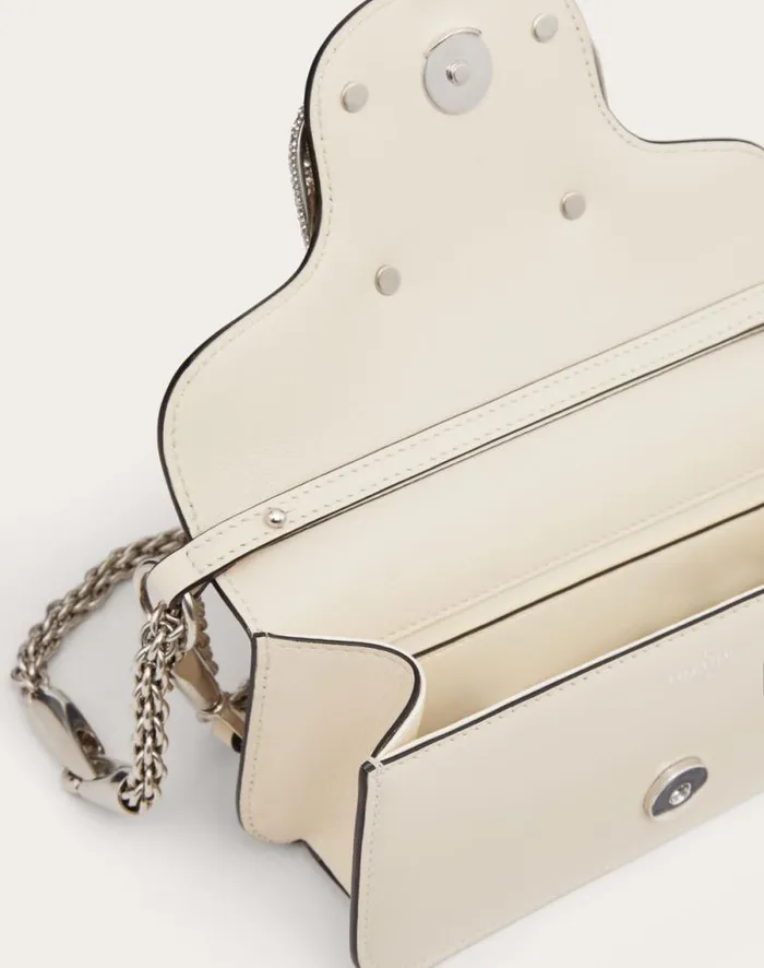 Valentino Shoulder Bags Woman Valentino Garavani Loc Small Shoulder Bag With Jewel Logo For Woman In Rose Cannelle Rose Cannelle Valentino Shoulder Bags Woman Valentino Garavani Loc Small Shoulder Bag With Jewel Logo For Woman In Rose Cannelle Rose Cannelle