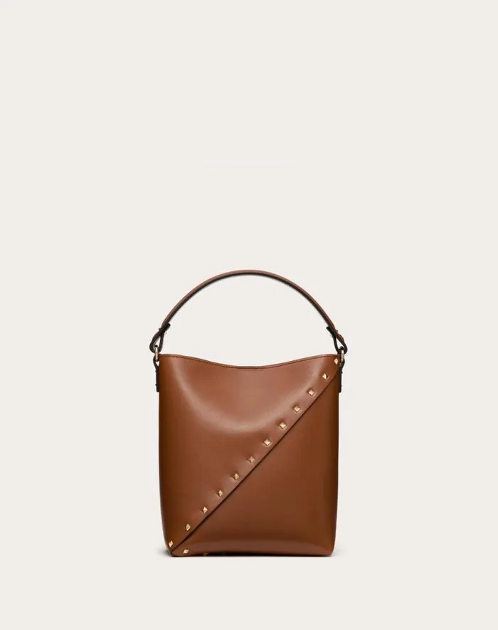 Valentino Shoulder Bags Woman Valentino Garavani Valentino Garavani Rockstud Wispy Calfskin Bucket Bag For Woman In Tobacco Tobacco Valentino Shoulder Bags Woman Valentino Garavani Valentino Garavani Rockstud Wispy Calfskin Bucket Bag For Woman In Tobacco Tobacco
