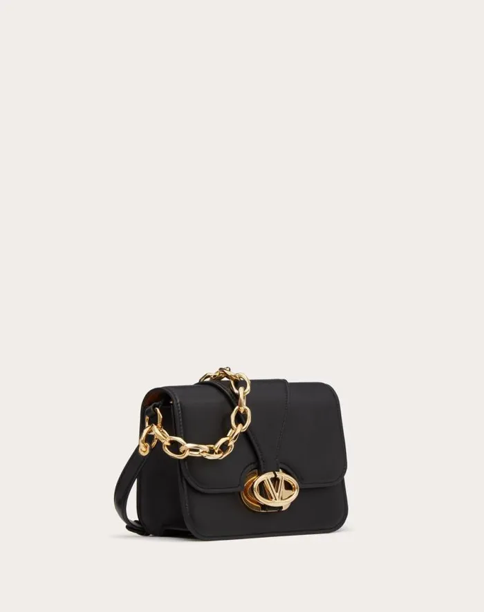 Valentino Shoulder Bags Woman Vlogo O039clock Small Nappa Leather Shoulder Bag With Chain For Woman In Black Black Valentino Shoulder Bags Woman Vlogo O039clock Small Nappa Leather Shoulder Bag With Chain For Woman In Black Black