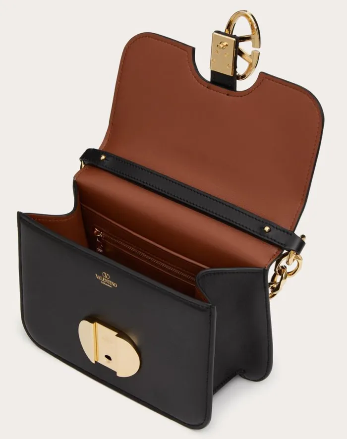 Valentino Shoulder Bags Woman Vlogo O039clock Small Nappa Leather Shoulder Bag With Chain For Woman In Black Black Valentino Shoulder Bags Woman Vlogo O039clock Small Nappa Leather Shoulder Bag With Chain For Woman In Black Black