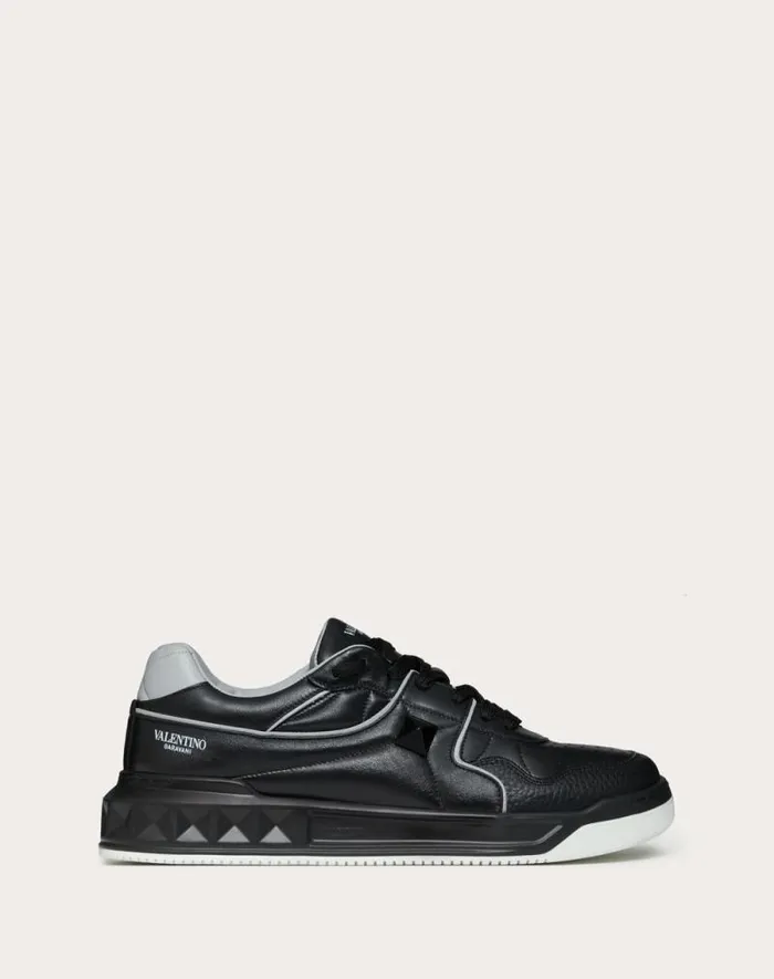 Valentino Sneakers Man One Stud Lowtop Nappa Sneaker For Man In White Black White Black Valentino Sneakers Man One Stud Lowtop Nappa Sneaker For Man In White Black White Black