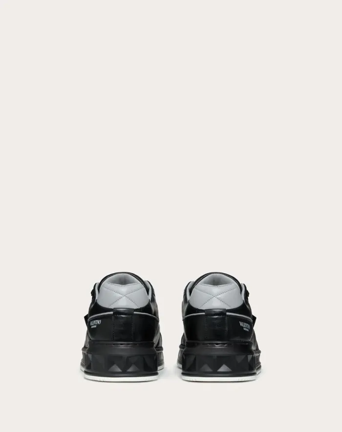 Valentino Sneakers Man One Stud Lowtop Nappa Sneaker For Man In White Black White Black Valentino Sneakers Man One Stud Lowtop Nappa Sneaker For Man In White Black White Black