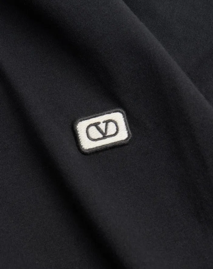 Valentino Tshirts And Sweatshirts Man Cotton Tshirt With Vlogo Patch For Man In Ivory Ivory Valentino Tshirts And Sweatshirts Man Cotton Tshirt With Vlogo Patch For Man In Ivory Ivory