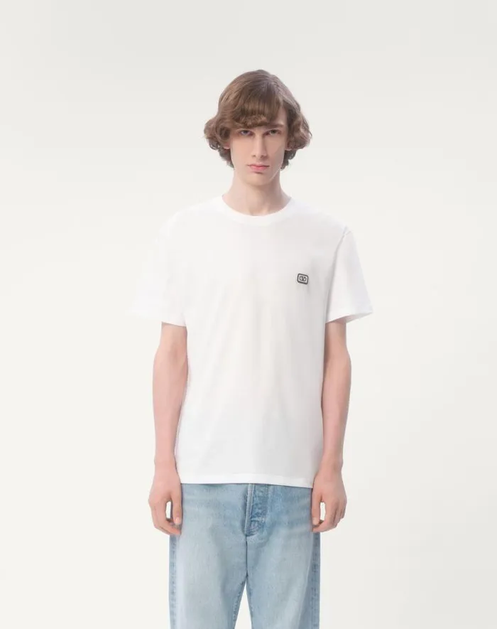 Valentino Tshirts And Sweatshirts Man Cotton Tshirt With Vlogo Patch For Man In Ivory Ivory Valentino Tshirts And Sweatshirts Man Cotton Tshirt With Vlogo Patch For Man In Ivory Ivory