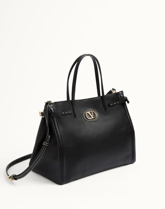 Valentino Totes Woman Valentino Garavani Antibes Medium Calfskin Shopping Bag For Woman In Black Black Valentino Totes Woman Valentino Garavani Antibes Medium Calfskin Shopping Bag For Woman In Black Black