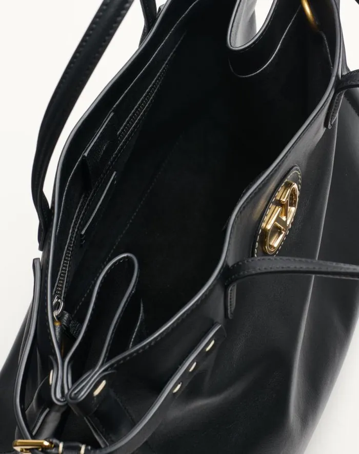 Valentino Totes Woman Valentino Garavani Antibes Medium Calfskin Shopping Bag For Woman In Black Black Valentino Totes Woman Valentino Garavani Antibes Medium Calfskin Shopping Bag For Woman In Black Black