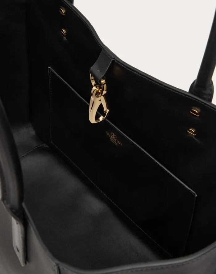 Valentino Totes Woman Vlogo Side Shopping Bag In Nappa Calfskin For Woman In Tobacco Tobacco Valentino Totes Woman Vlogo Side Shopping Bag In Nappa Calfskin For Woman In Tobacco Tobacco