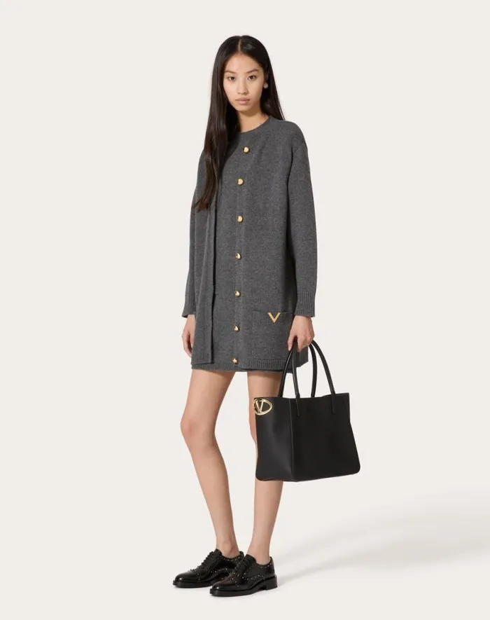 Valentino Totes Woman Vlogo Side Shopping Bag In Nappa Calfskin For Woman In Tobacco Tobacco Valentino Totes Woman Vlogo Side Shopping Bag In Nappa Calfskin For Woman In Tobacco Tobacco
