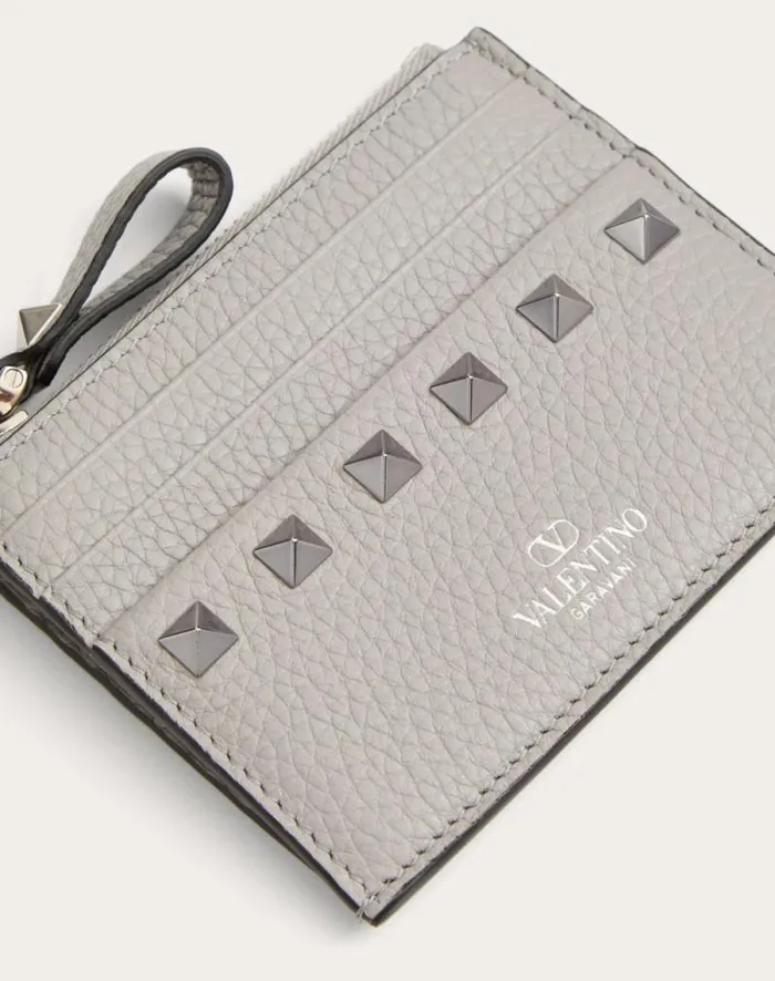 Valentino Wallets And Small Leather Goods Woman Rockstud Grainy Calfskin Cardholder With Zipper For Woman In Grey Grey Valentino Wallets And Small Leather Goods Woman Rockstud Grainy Calfskin Cardholder With Zipper For Woman In Grey Grey