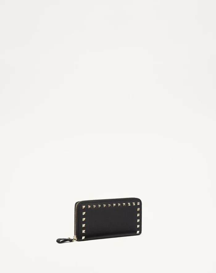 Valentino Wallets And Small Leather Goods Woman Rockstud Grainy Calfskin Zippered Wallet For Woman In Black Black Valentino Wallets And Small Leather Goods Woman Rockstud Grainy Calfskin Zippered Wallet For Woman In Black Black